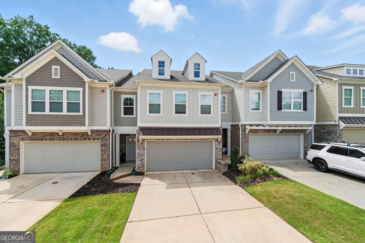 204 Magnolia Creek Way — photo 1