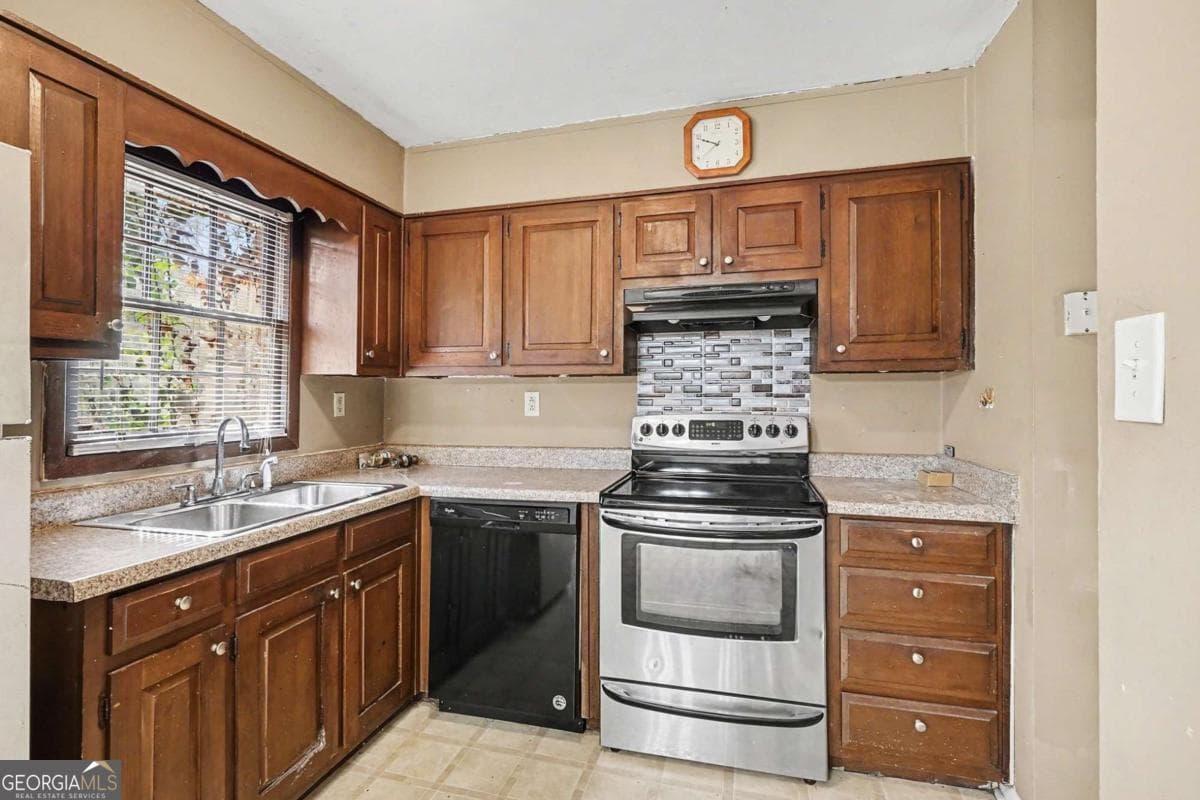 1514 Malibu Ct — photo 2