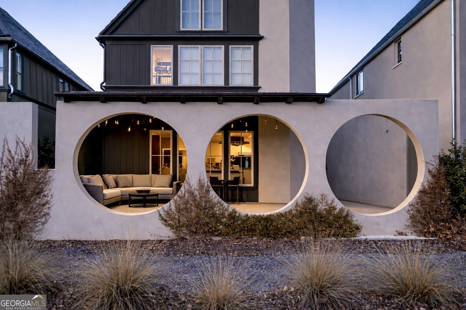 295 Breakspear Ln — photo 2