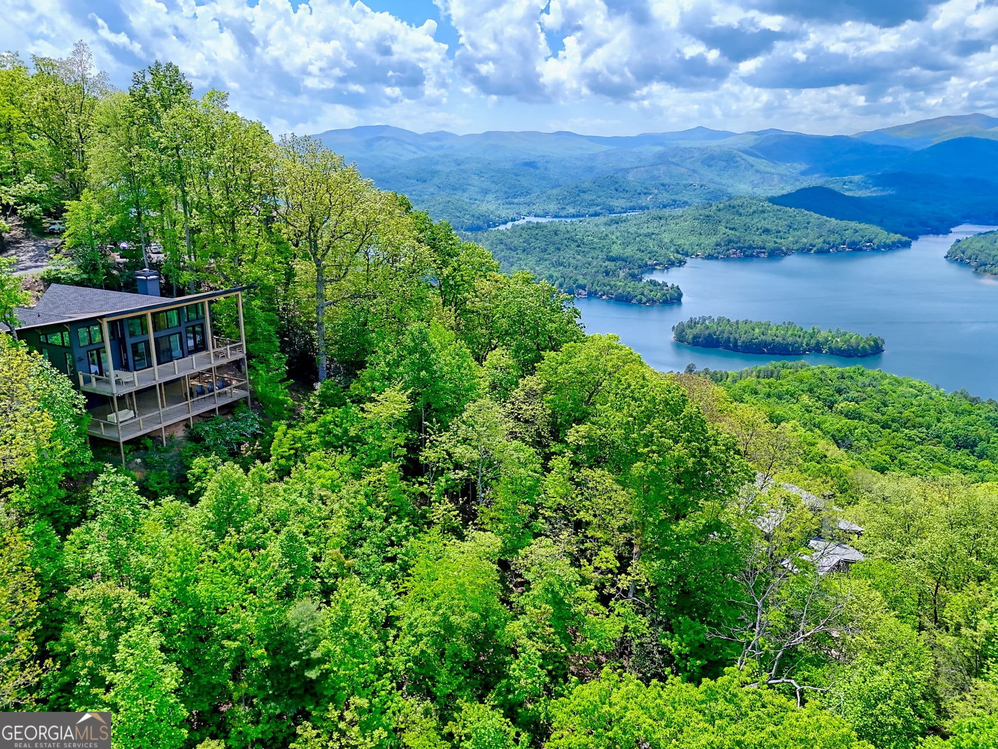 602 Charmont Dr — photo 1