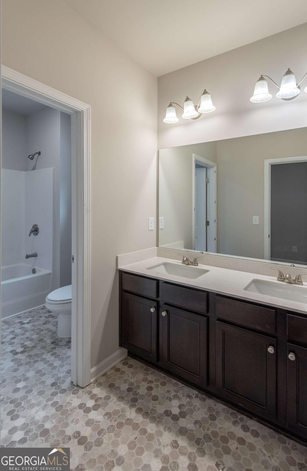 5366 Gray Birch Bend 35 — photo 8