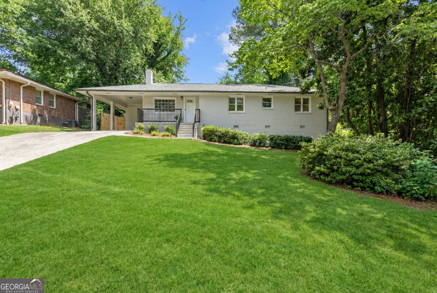 555 Virginia Se Pl — photo 1