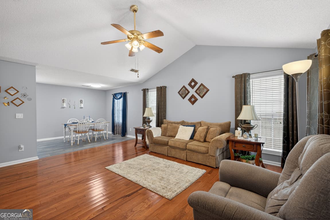 141 Pope St — photo 2