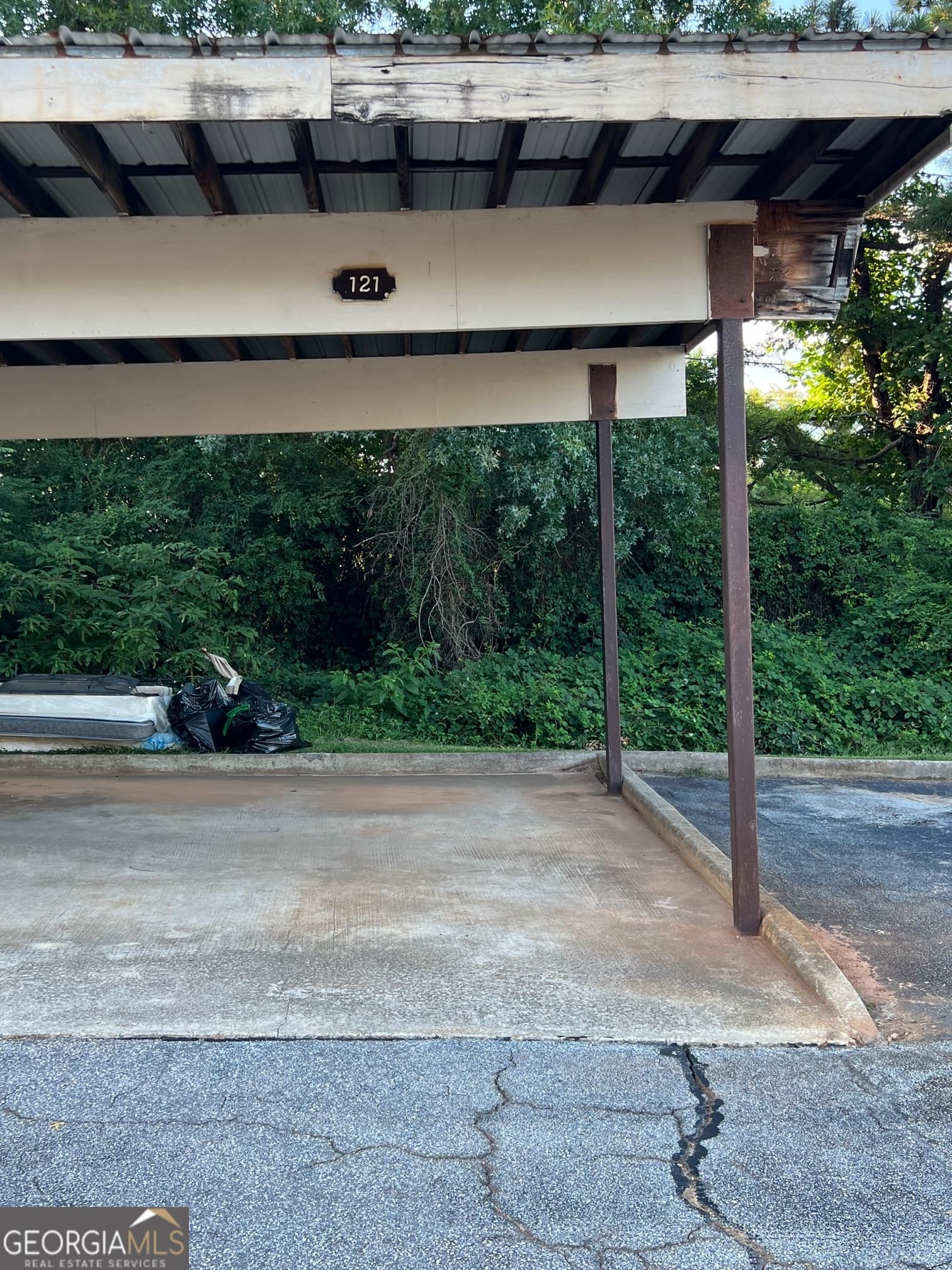 121 Rue Fontaine — photo 6