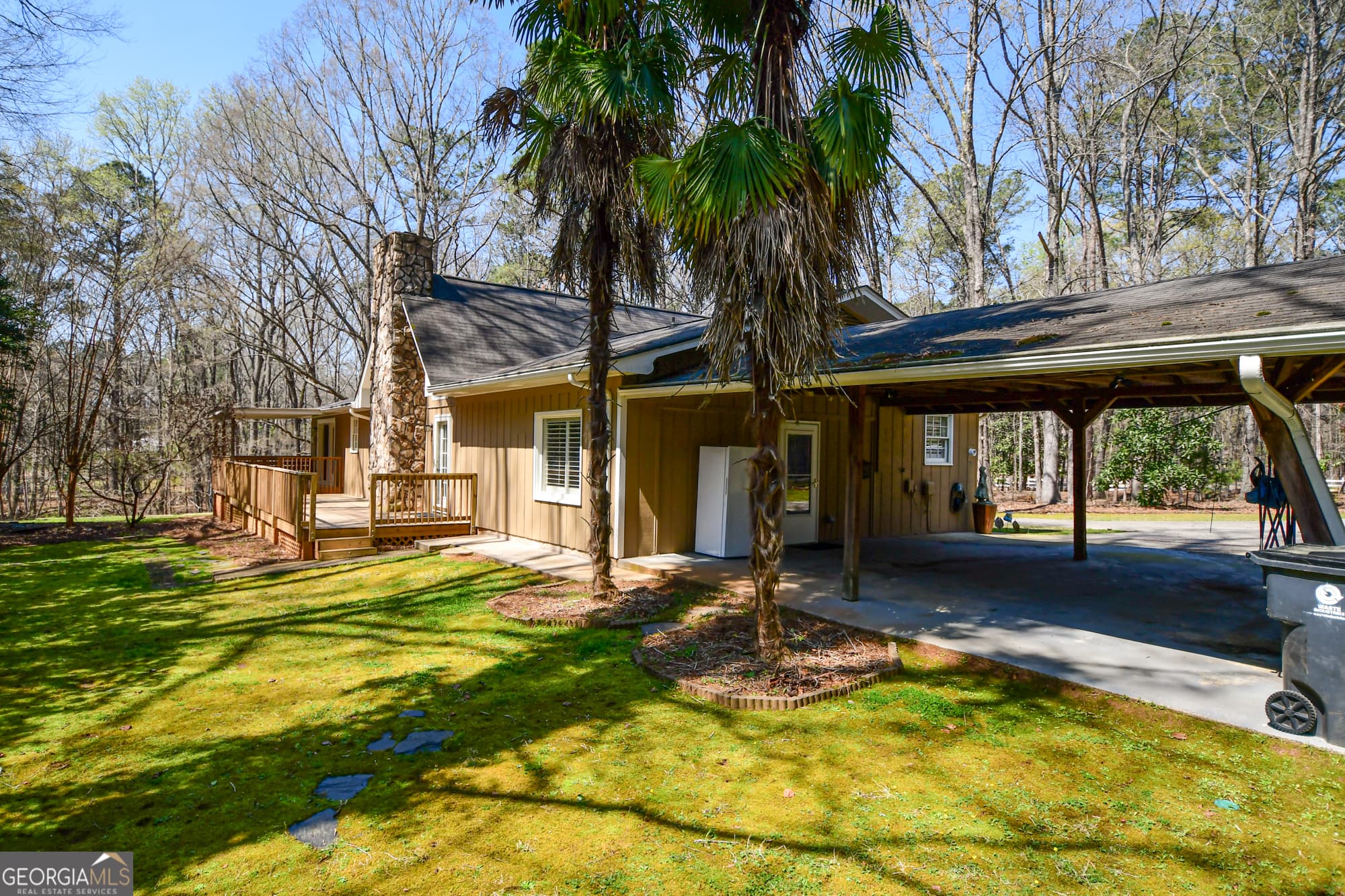 320 Sherwood Rd — photo 18