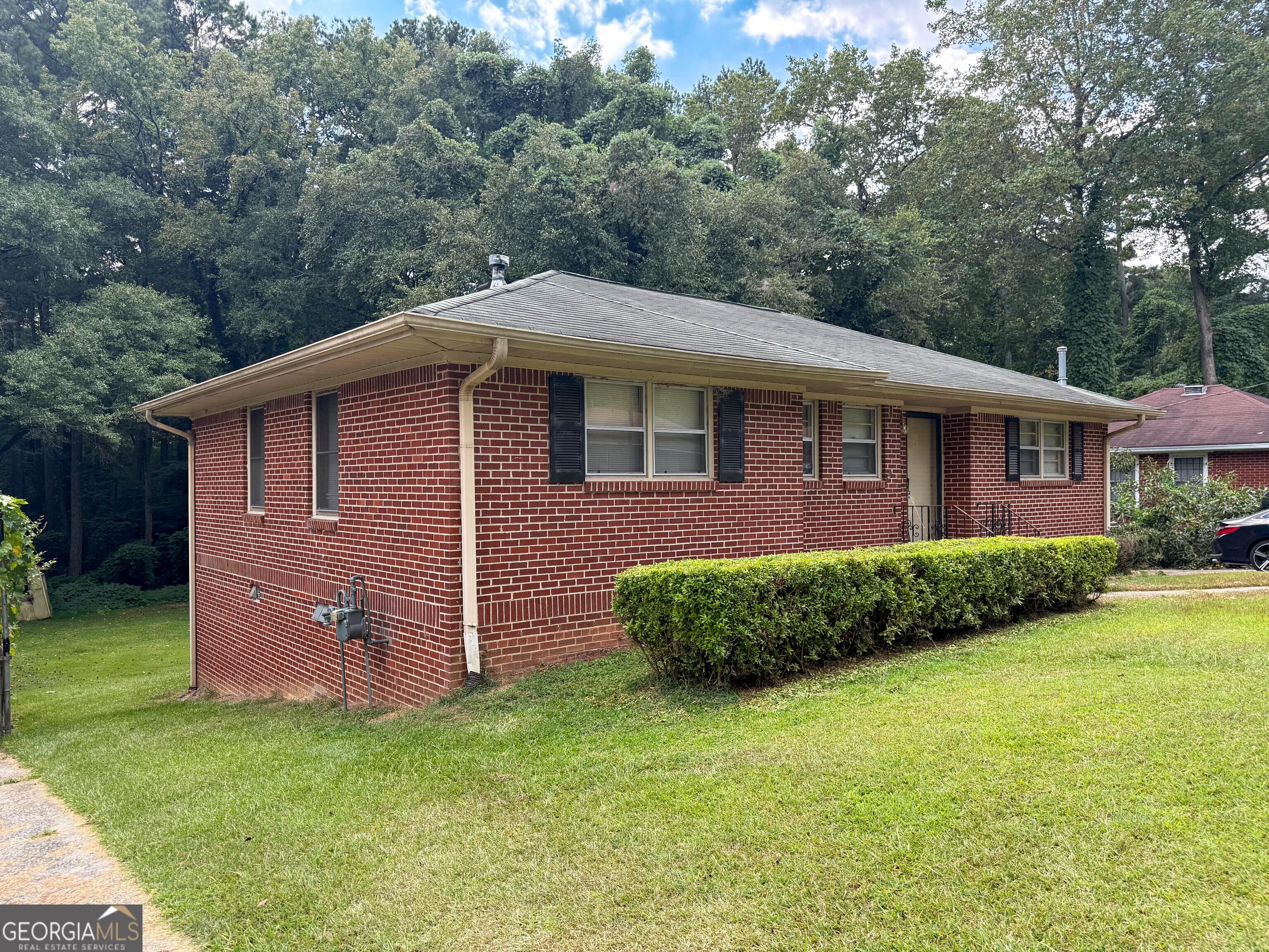 1153 Rocksprings St — photo 2