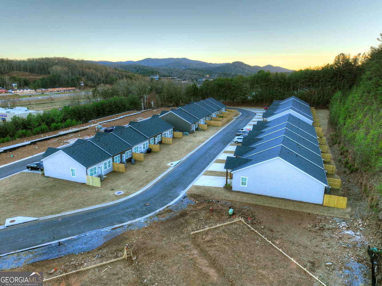 Unit 1 Grove Loop — photo 32