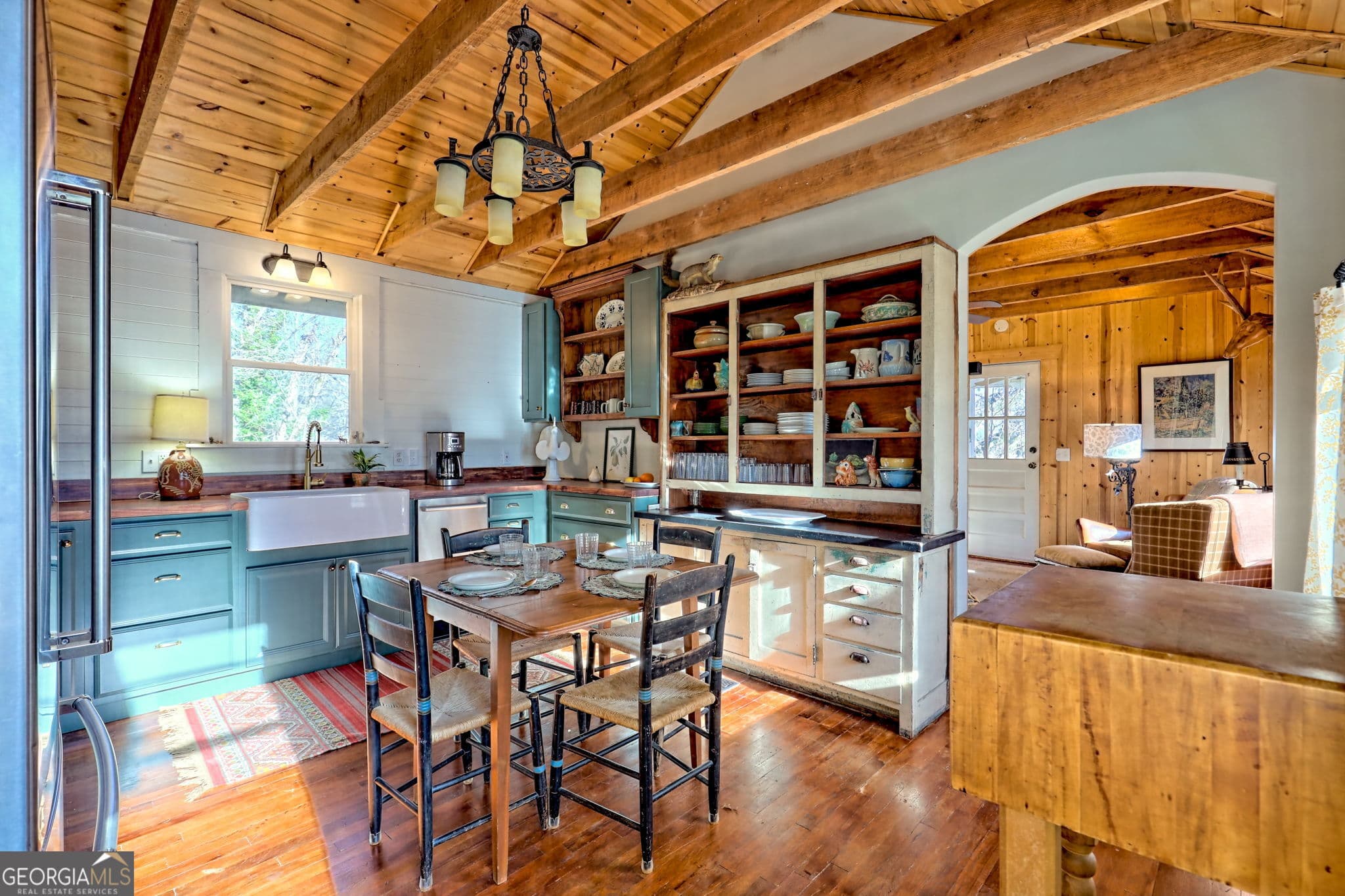 98 Pickett Hill St — photo 2