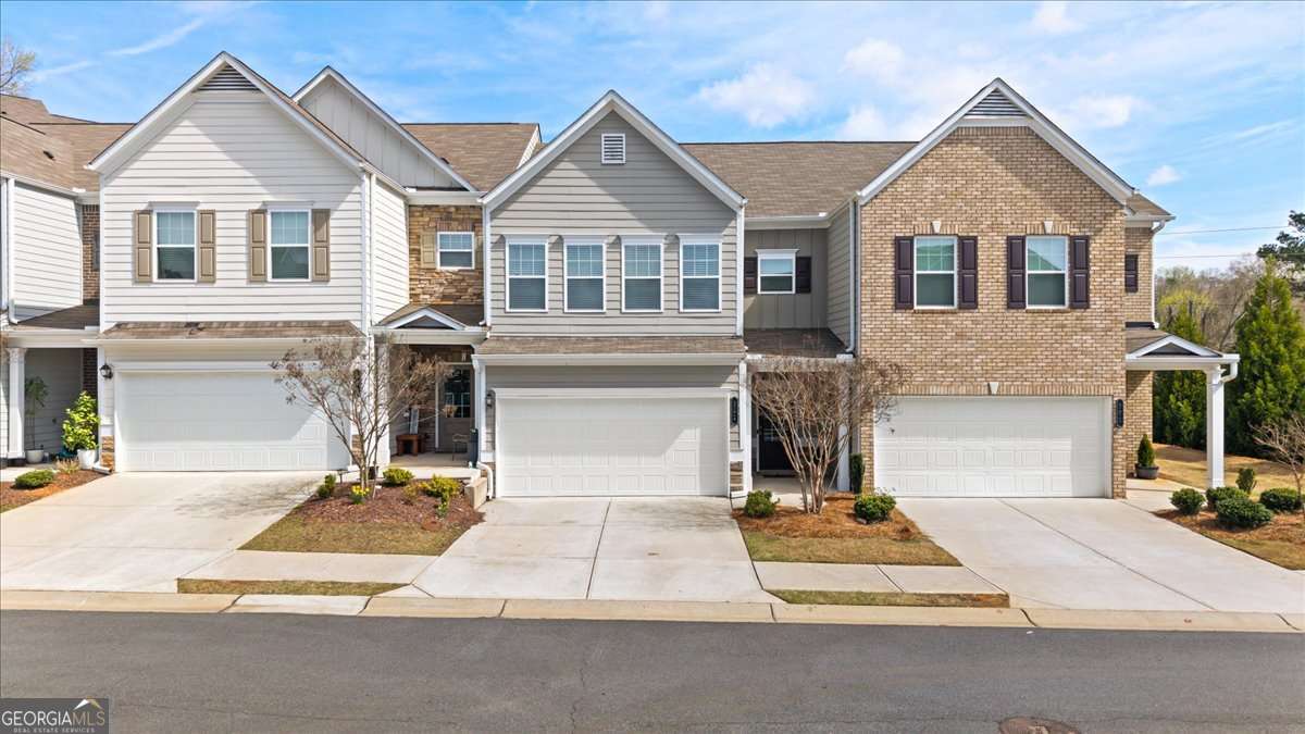 301 Braswell Ct — photo 1