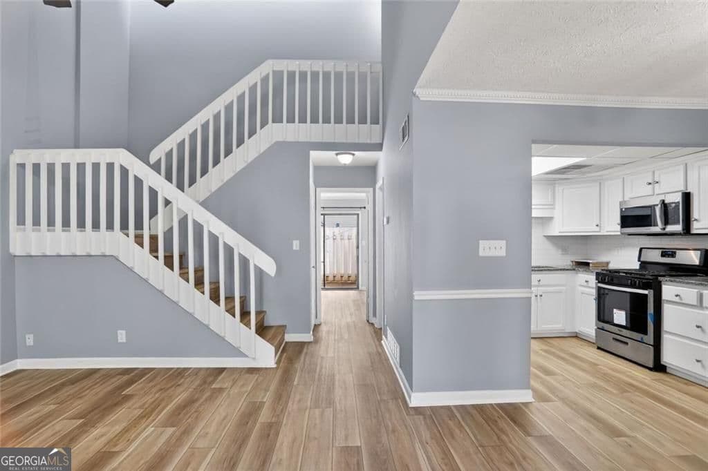 1728 Cotton Patch Ln — photo 2