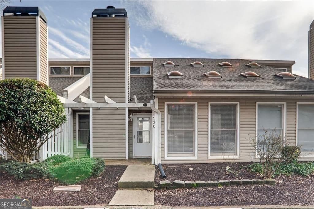 1728 Cotton Patch Ln — photo 1