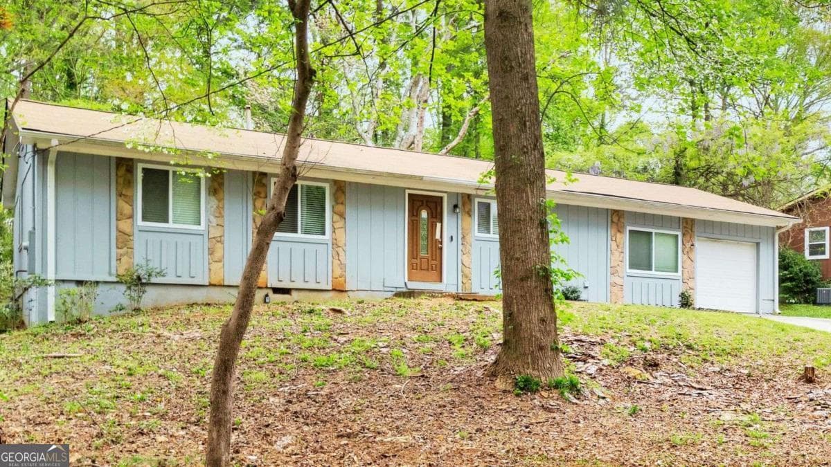 5796 Bobbin Ln — photo 2