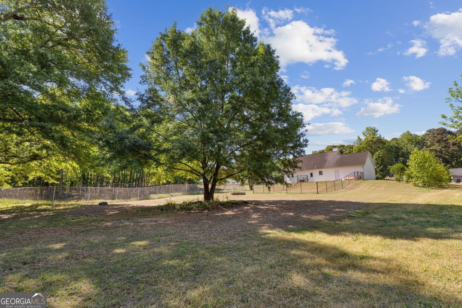 555 Mackinaw Dr — photo 22