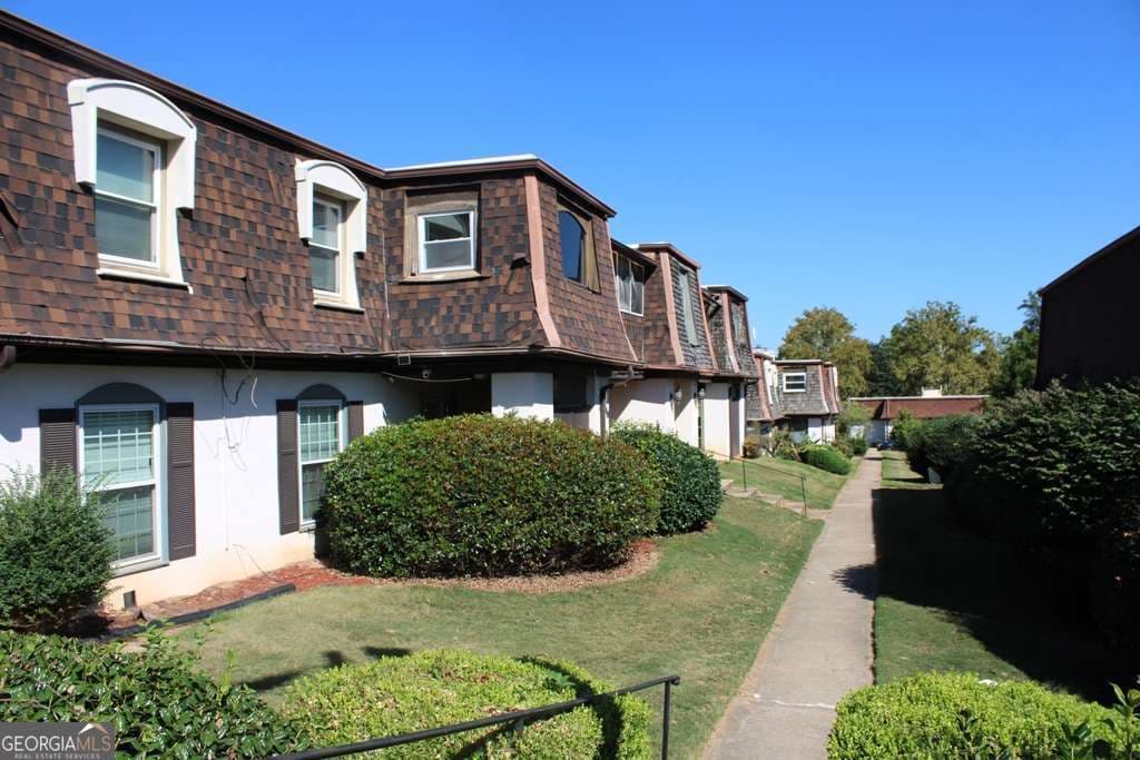 146 Rue Fontaine — photo 1