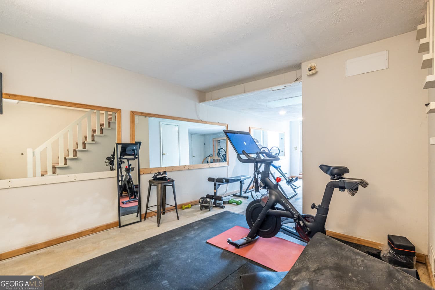 3360 Embry Hills Dr — photo 20