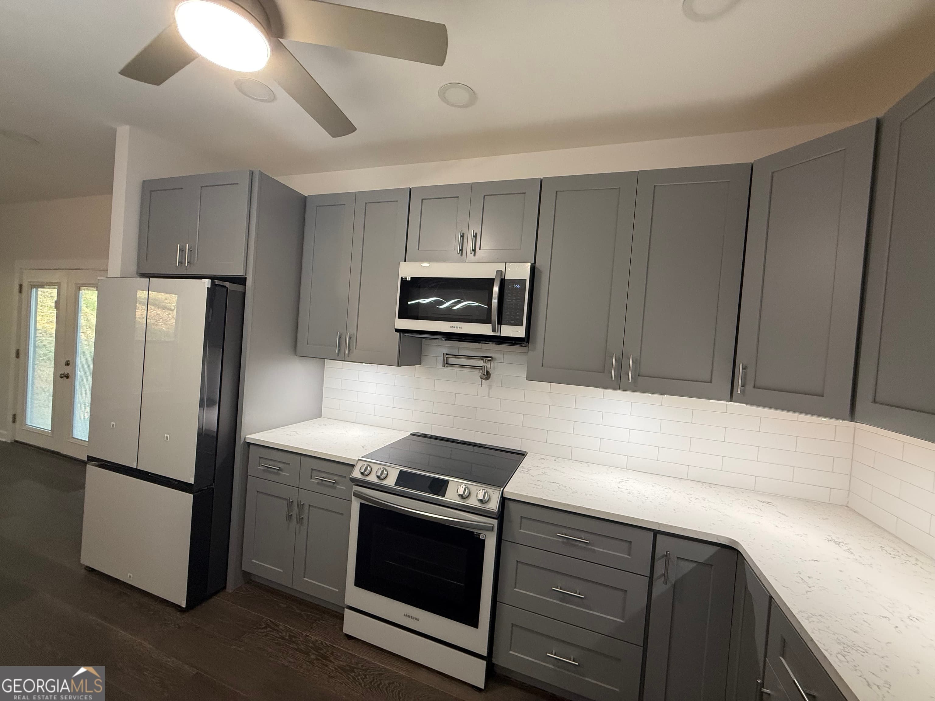 55 Elmwood Circle — photo 15