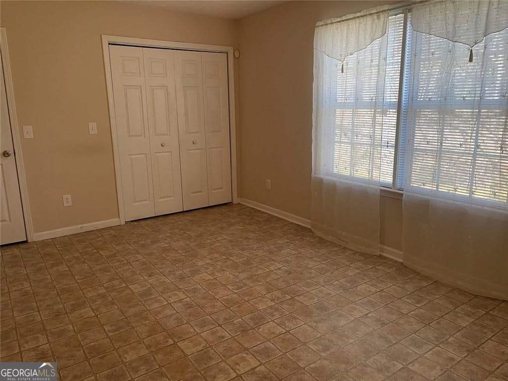 1391 Lakeview Parkway — photo 23