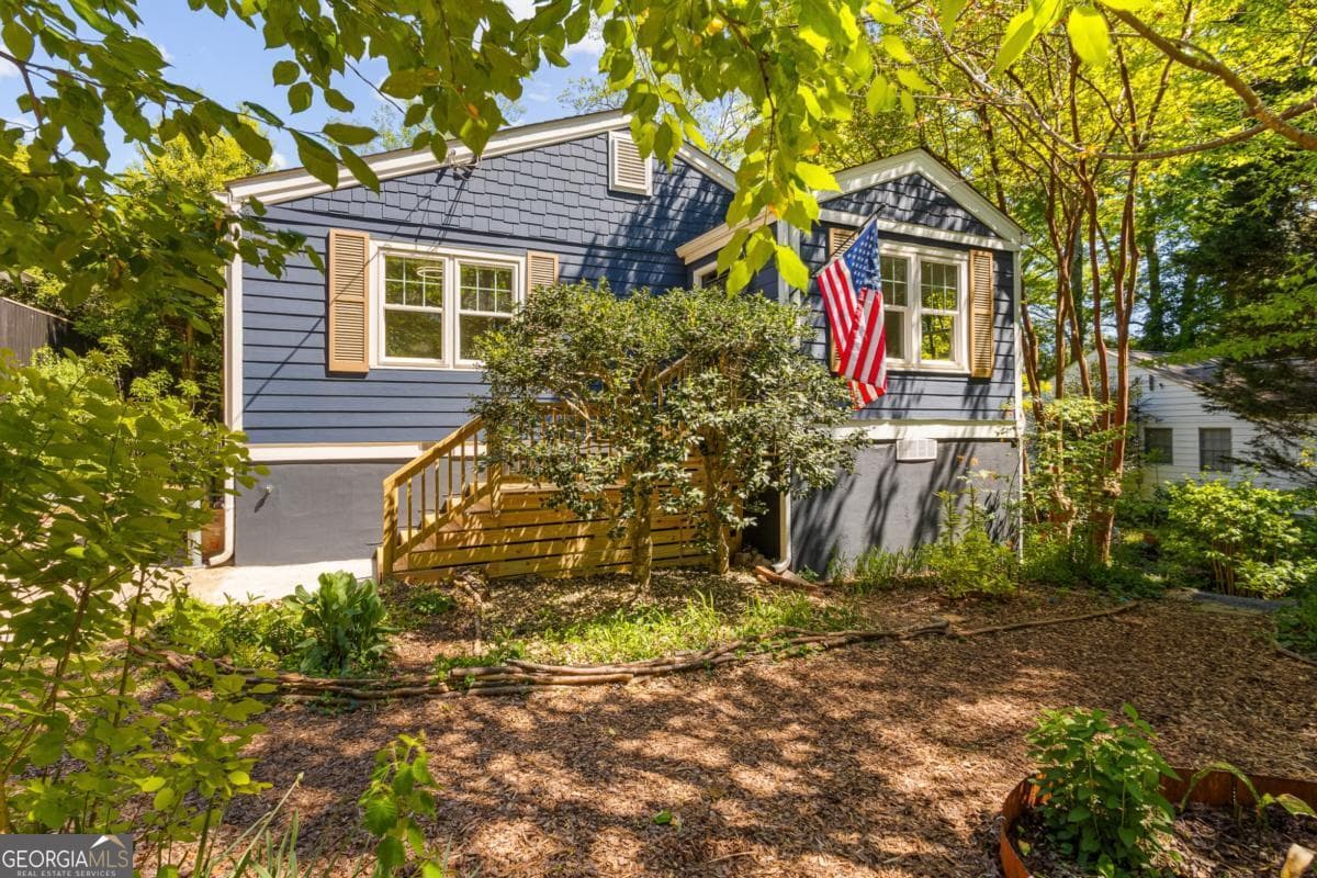 978 Ormewood Terrace — photo 2