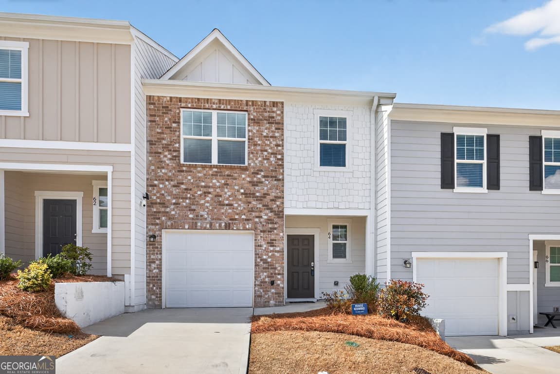 64 Thetford Way — photo 2