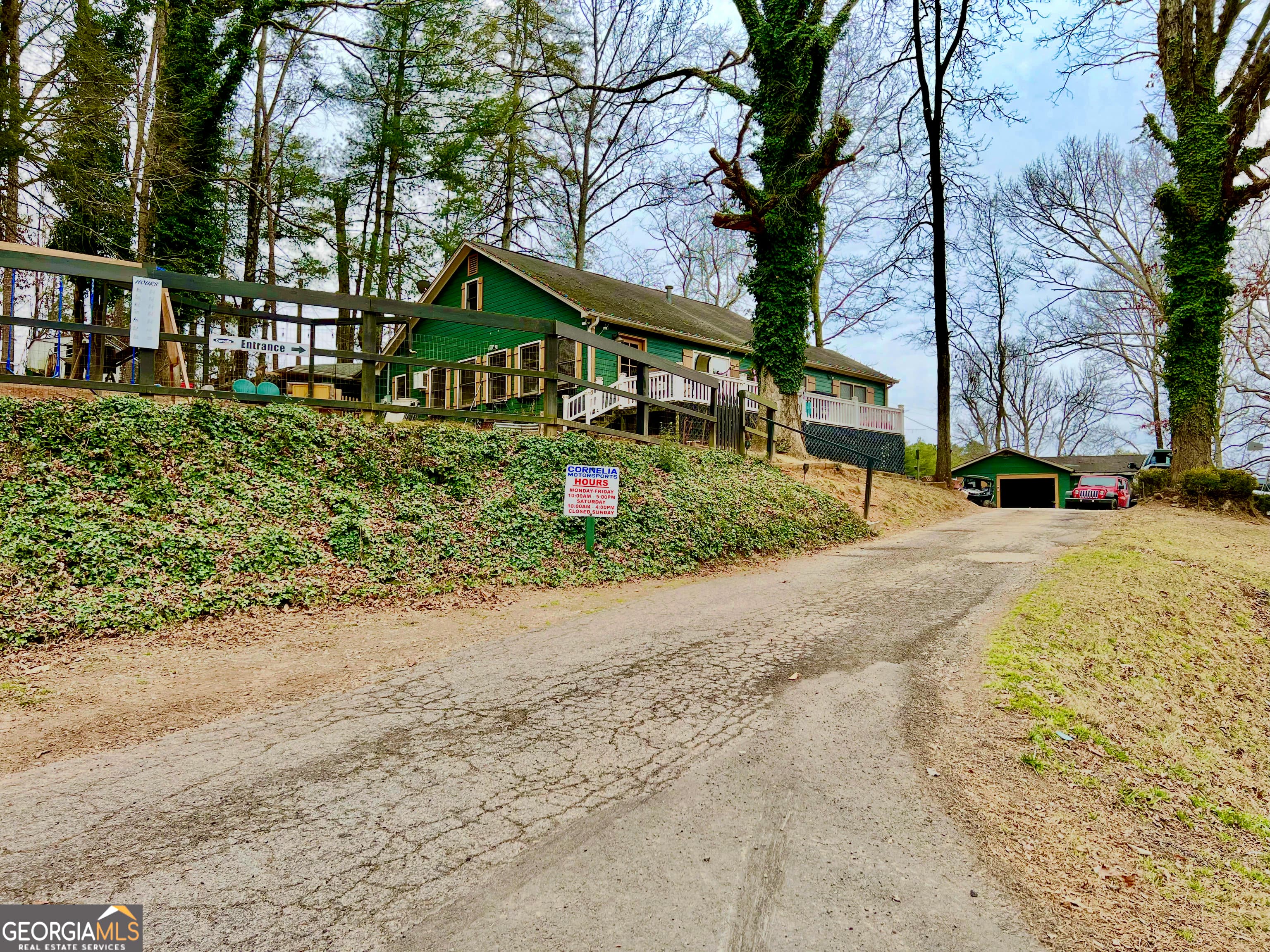 3402 Bc Grant Rd — photo 2