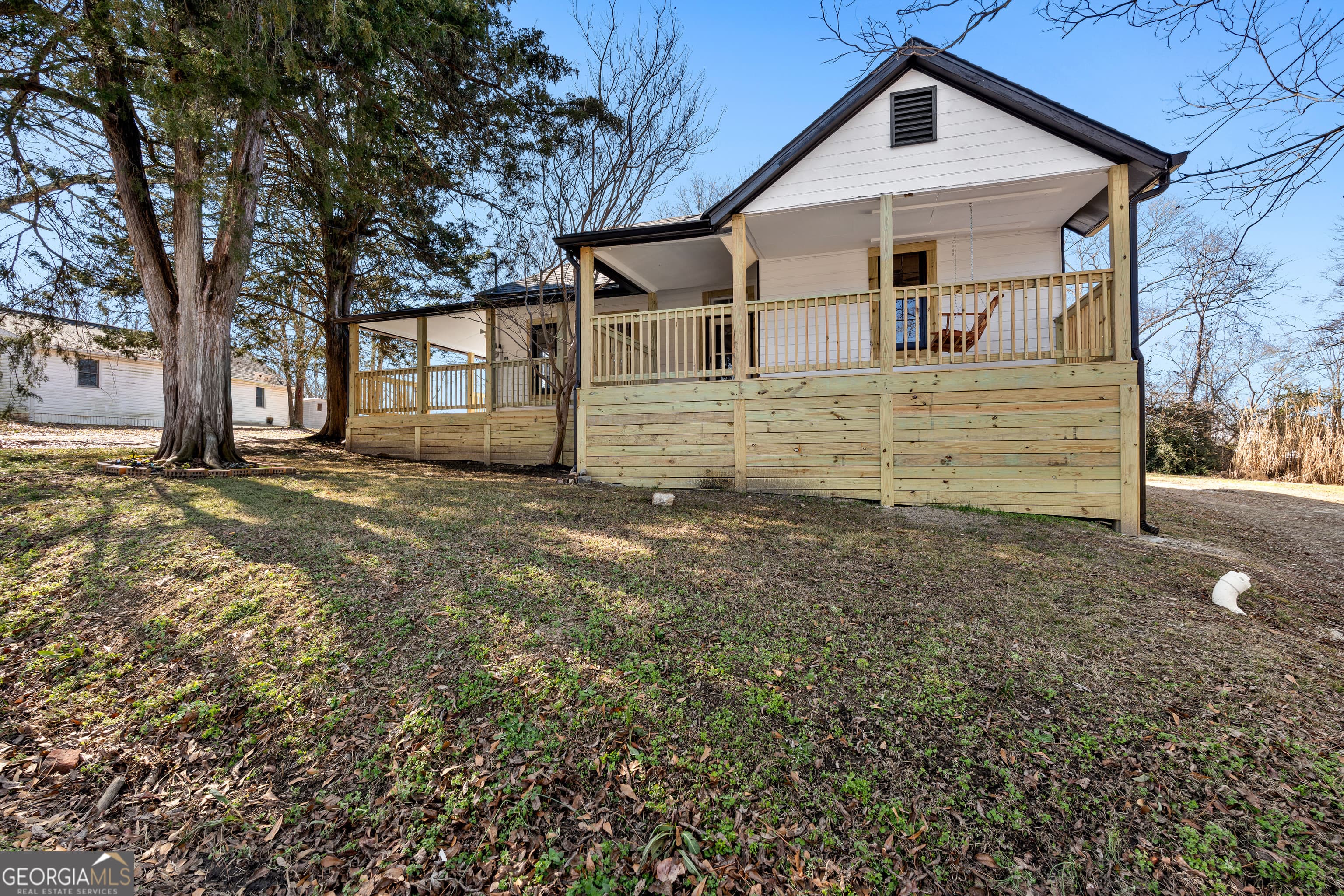 8211 Colquitt St — photo 2