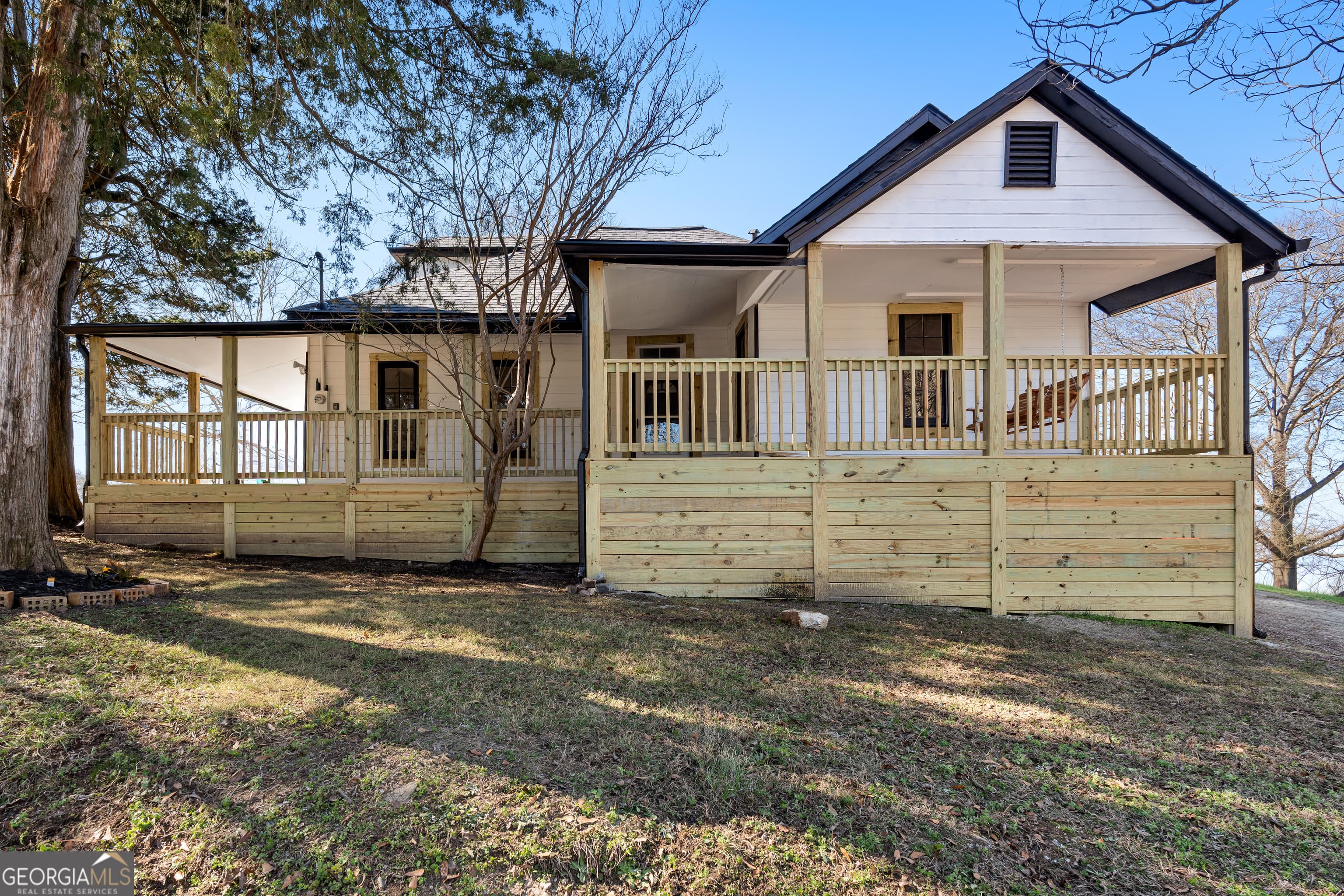 8211 Colquitt St — photo 1