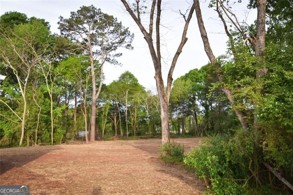 1070 Moreland Dr — photo 16