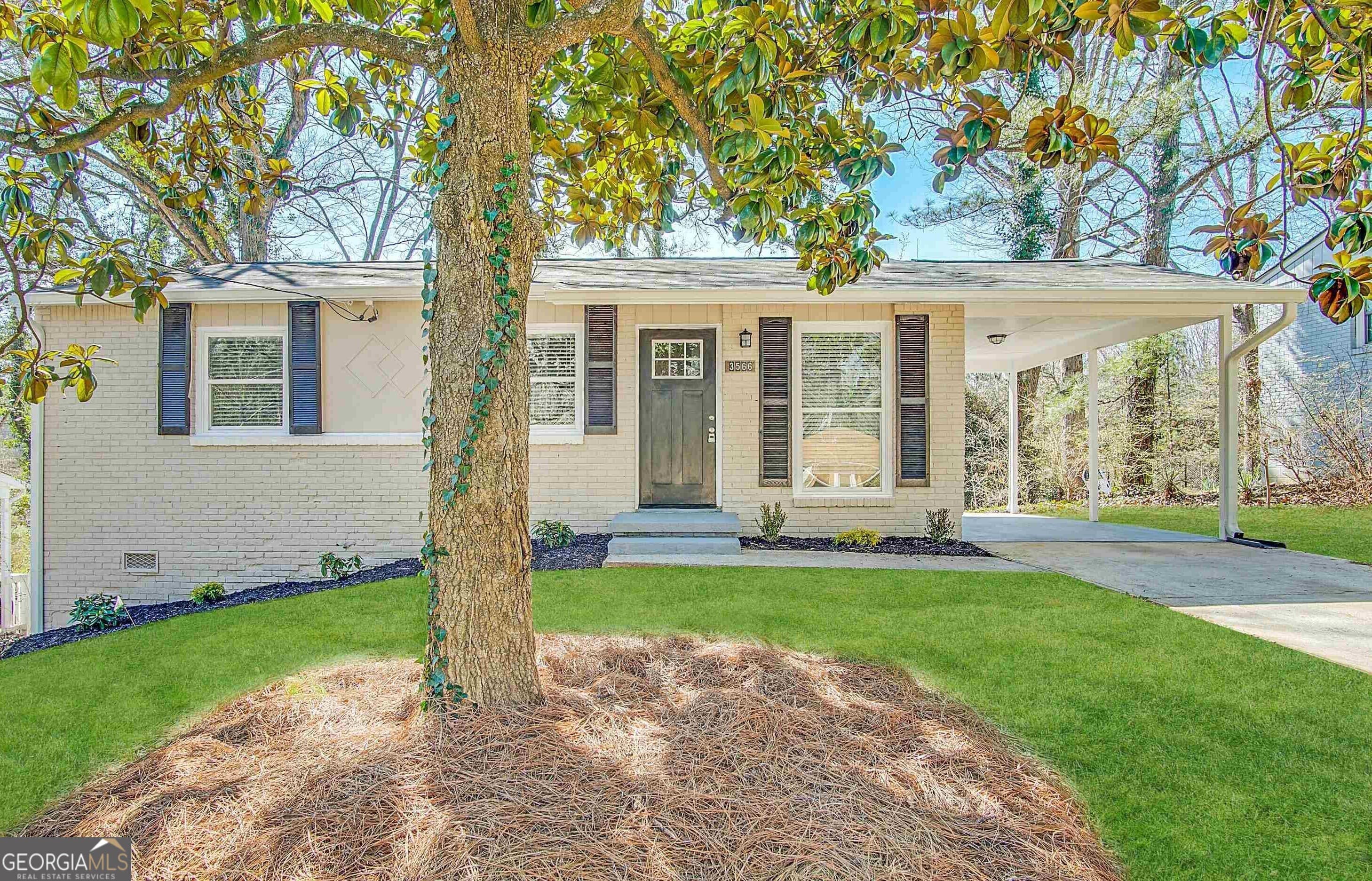 3566 Fairlane Nw Dr — photo 1