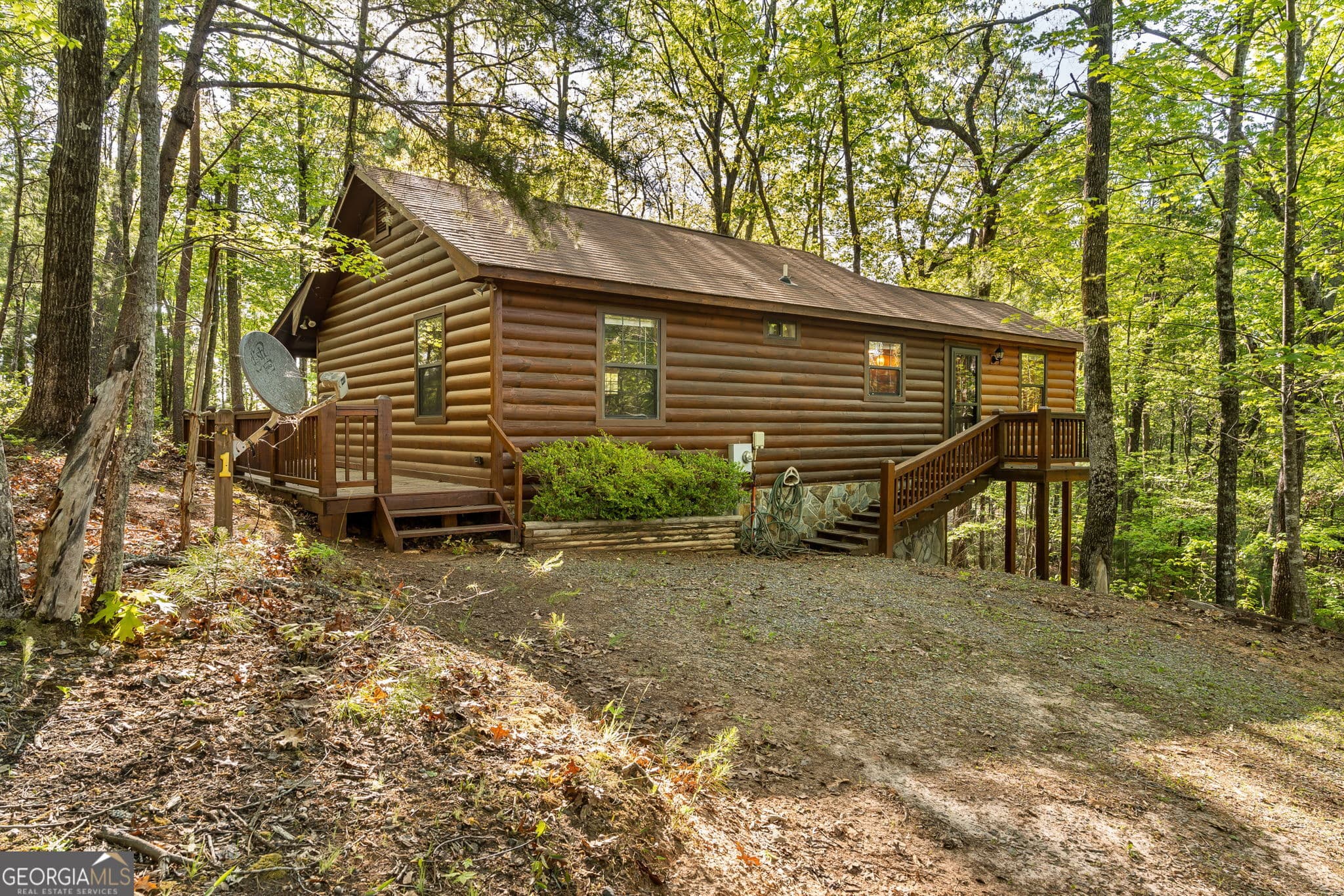 31 Eagle Feather Dr — photo 1