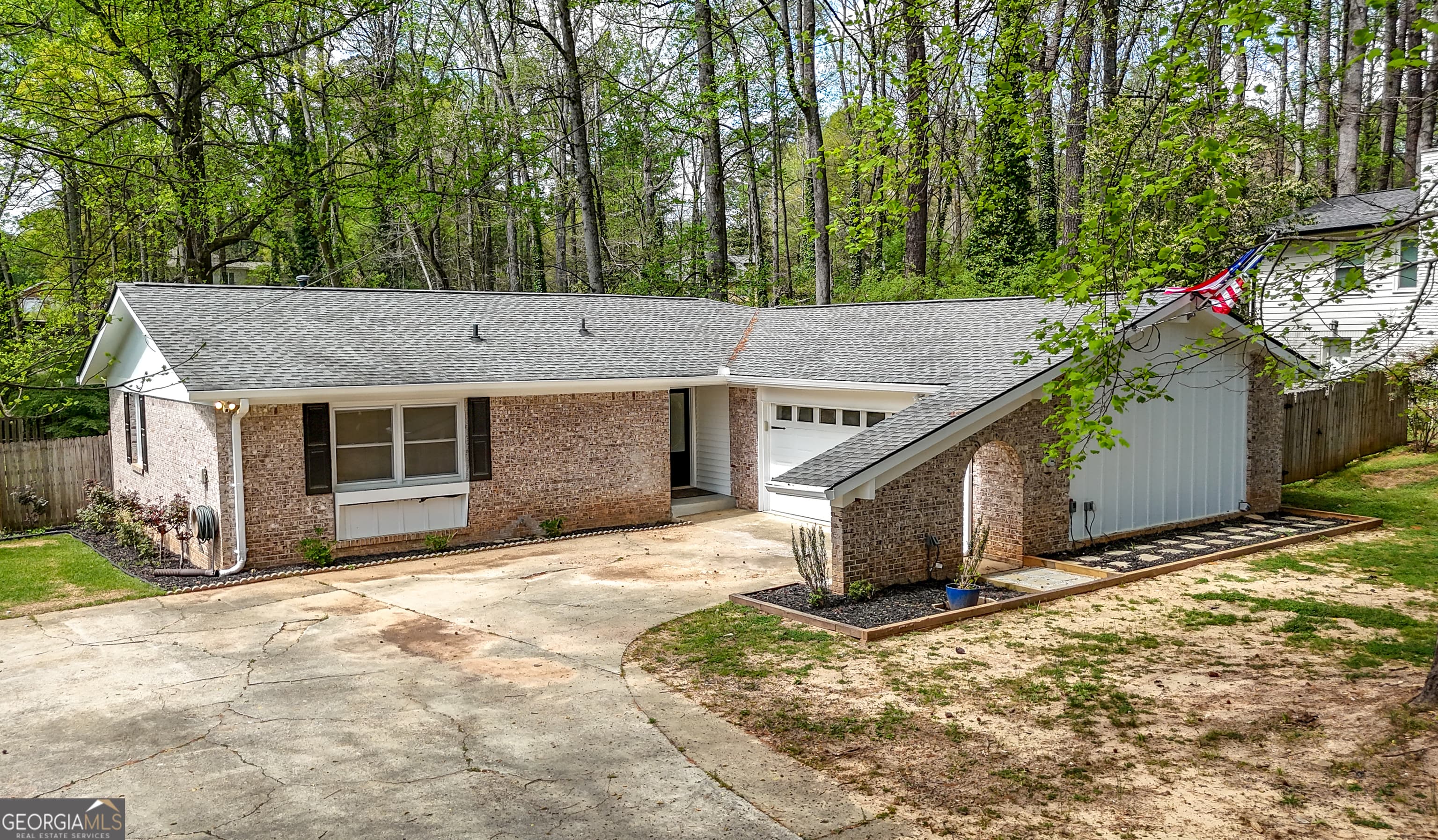 3220 Foxwood Se Trail — photo 1