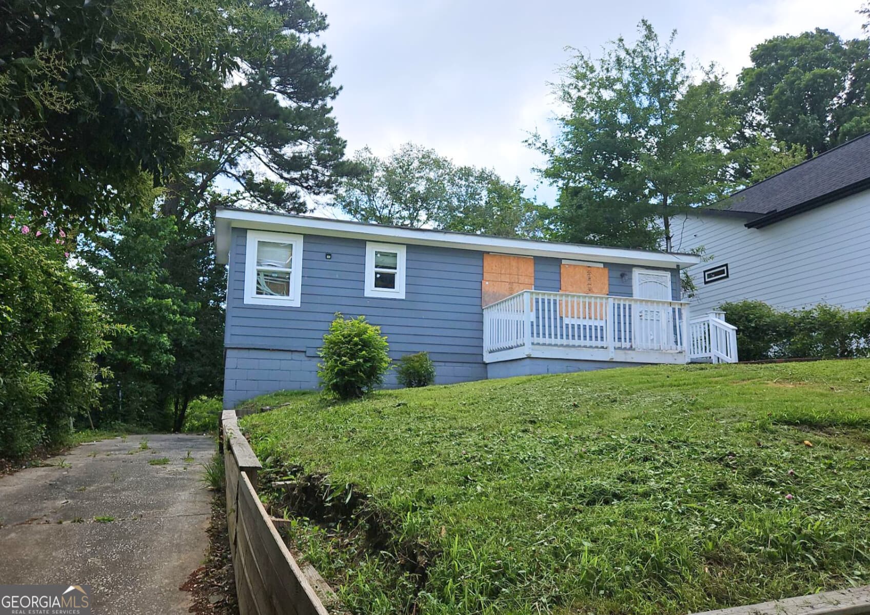 117 Dahlia Nw Ave — photo 2