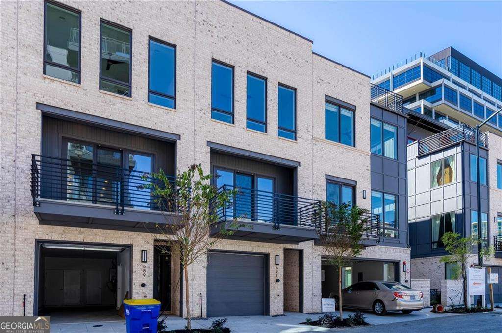 691 Vidalia Ln — photo 1