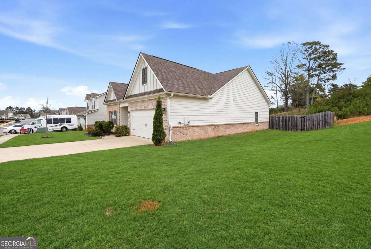 176 Innis Brook Circle — photo 38