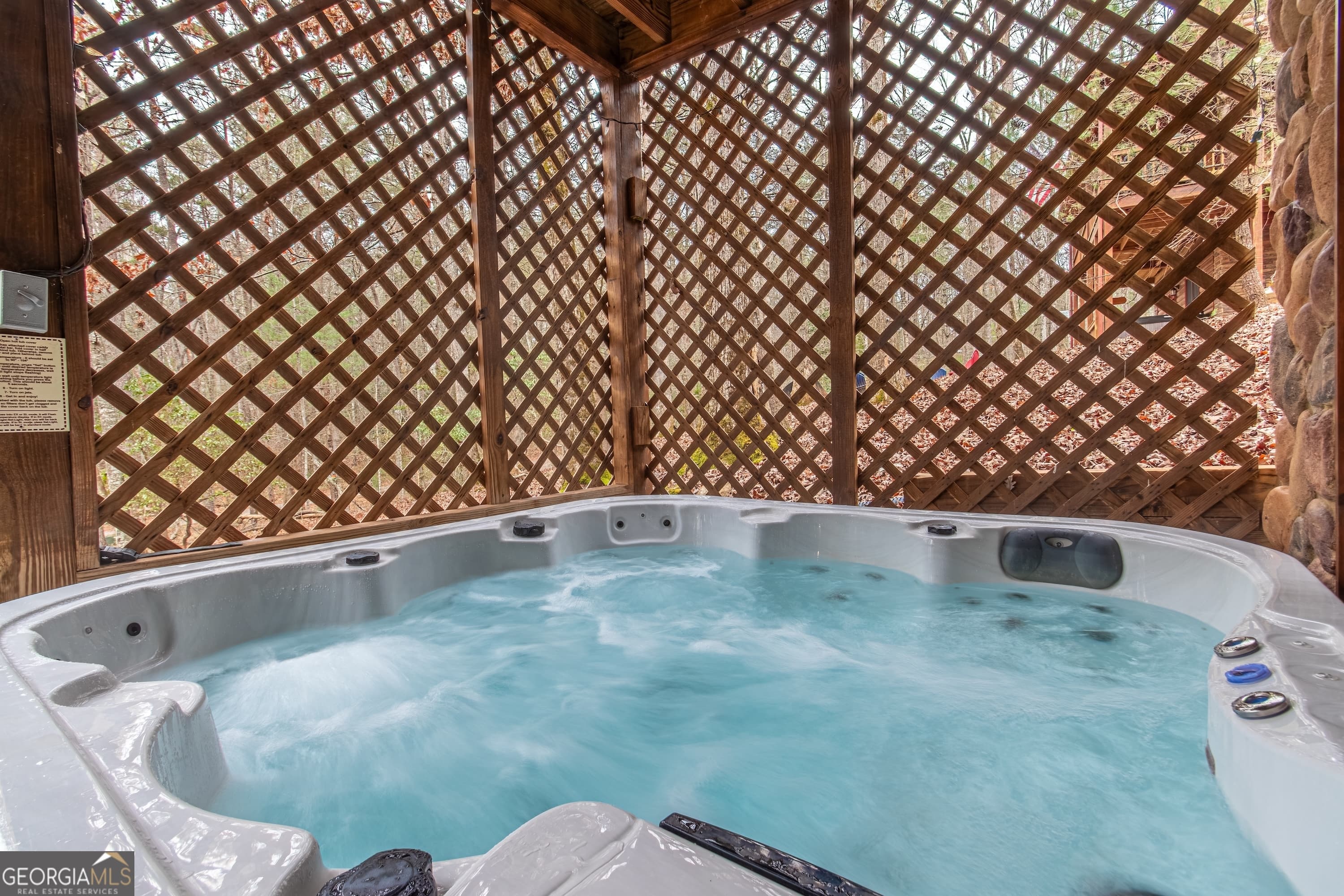 850 Mountain Lake Circle — photo 2