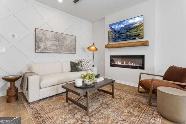 118 Meadowview Dr — photo 2