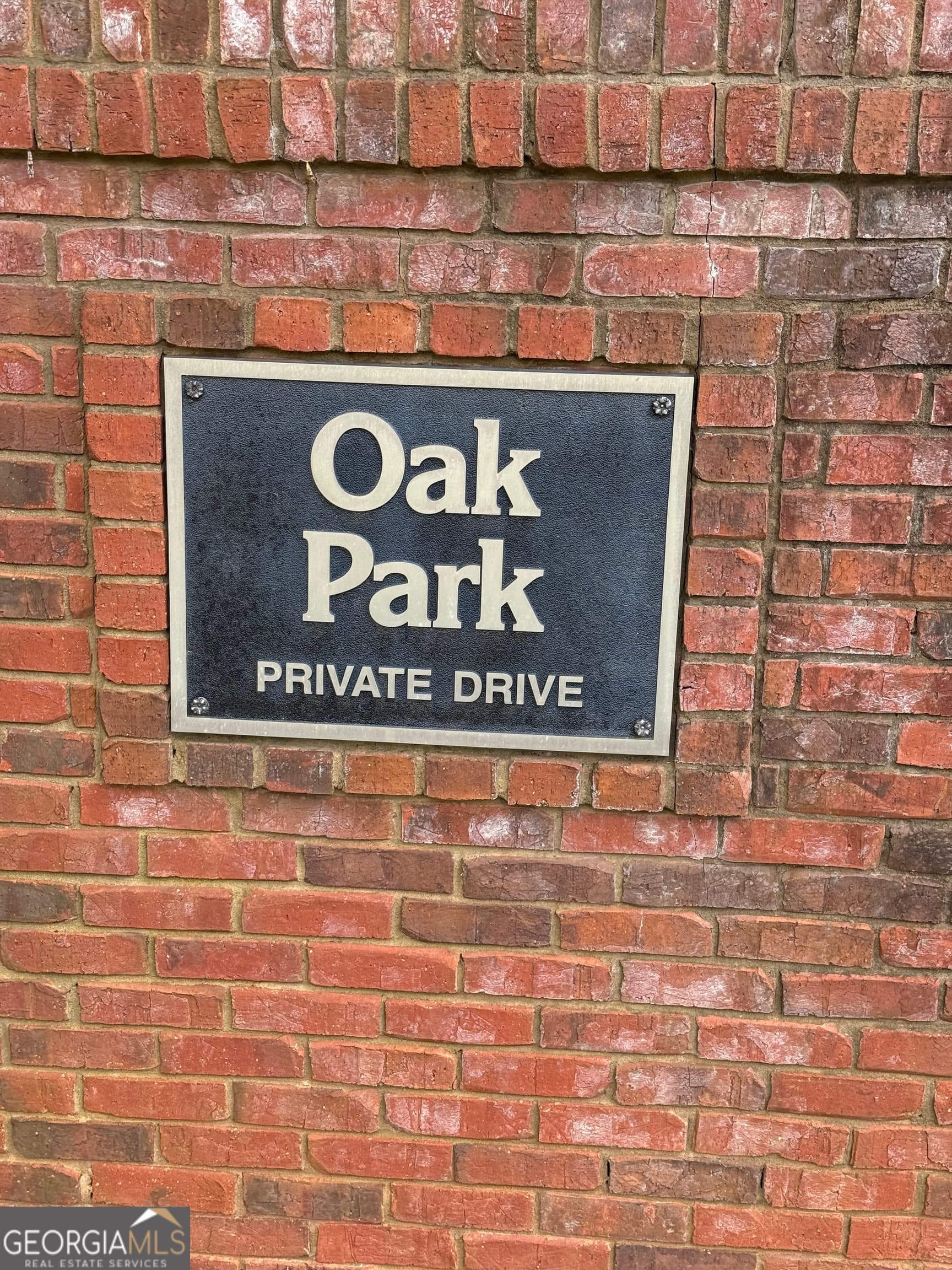 1581 Oak Park Cove — photo 32