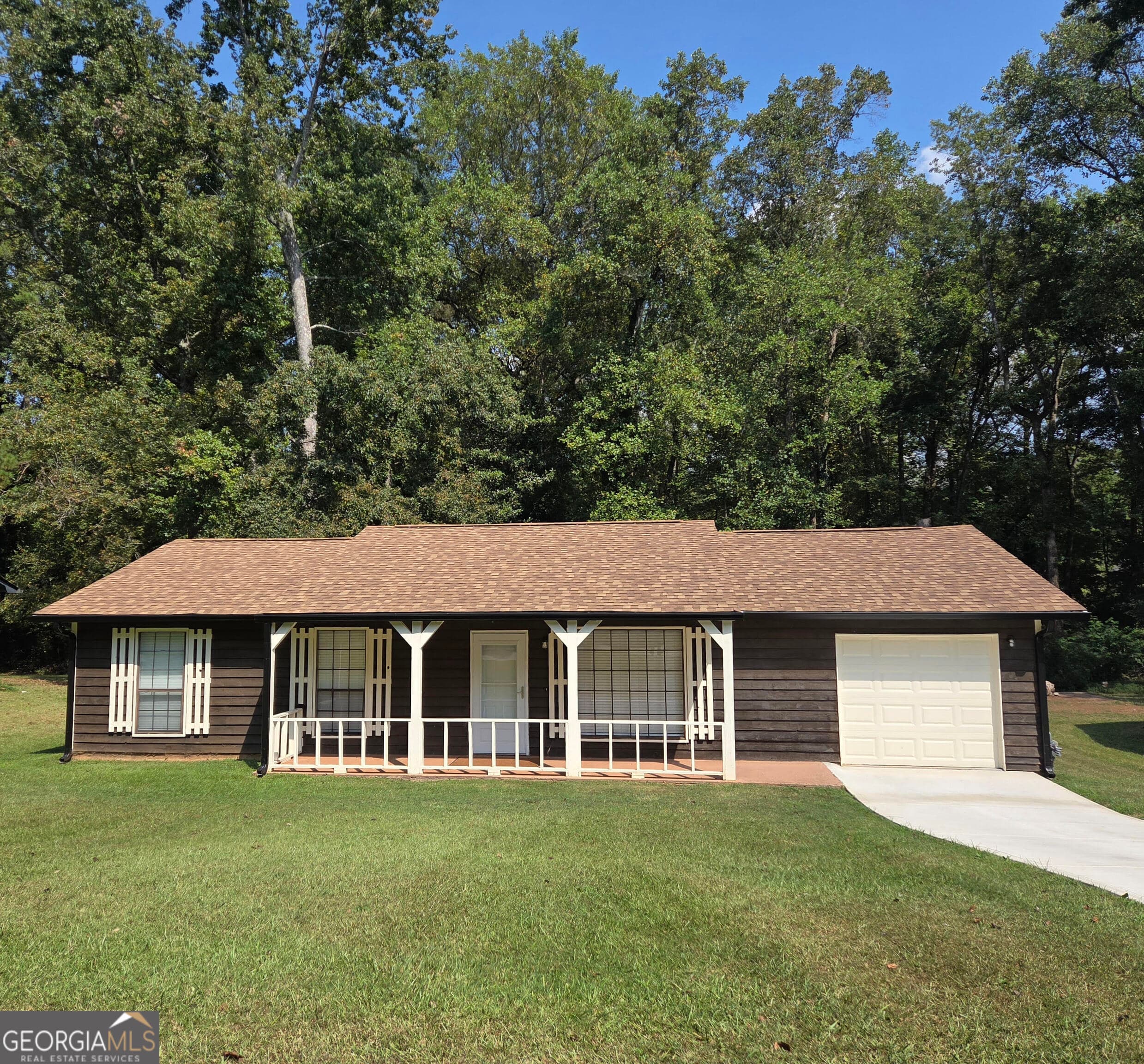 8220 Englewood Trail — photo 2