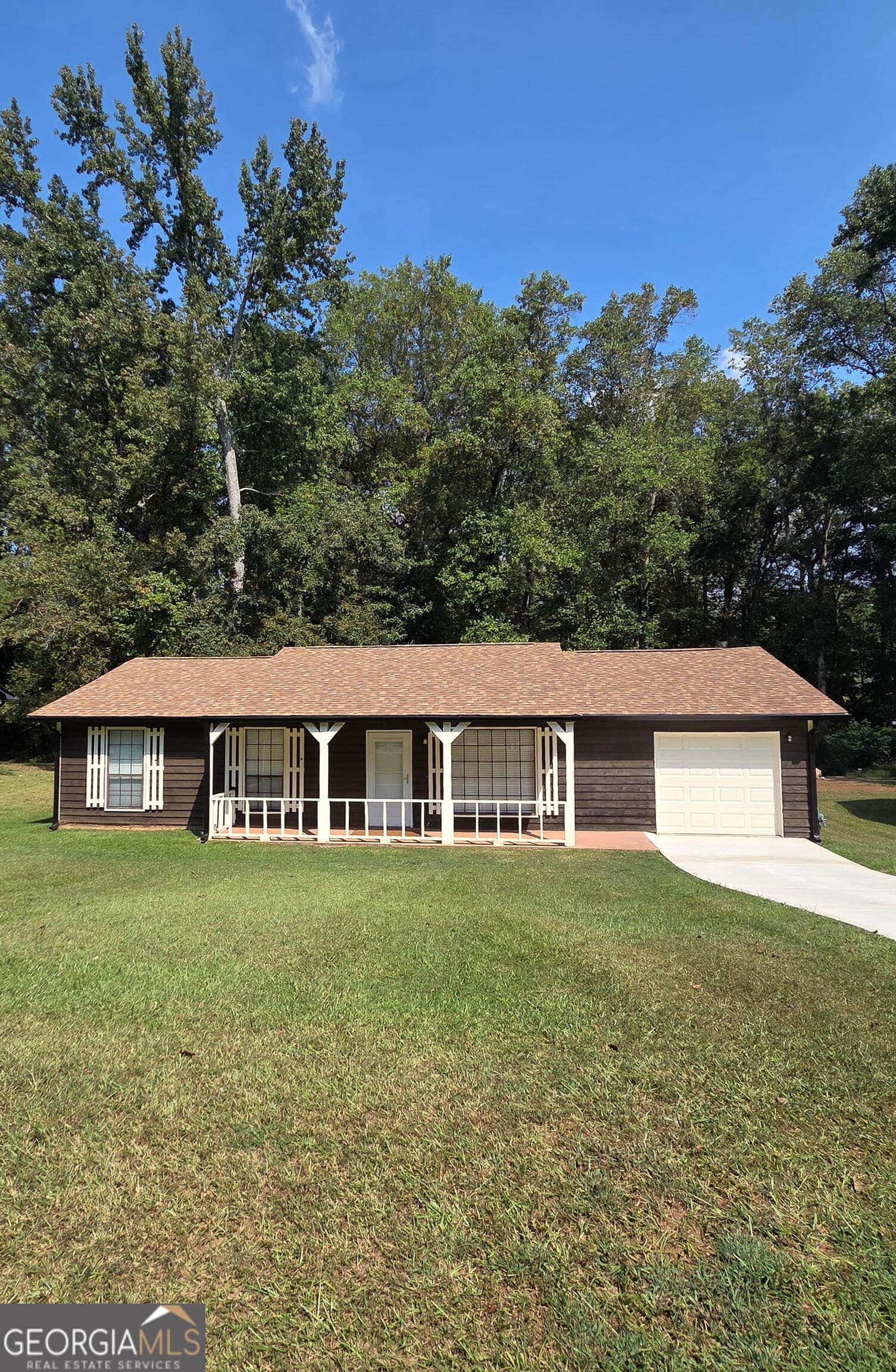 8220 Englewood Trail — photo 1