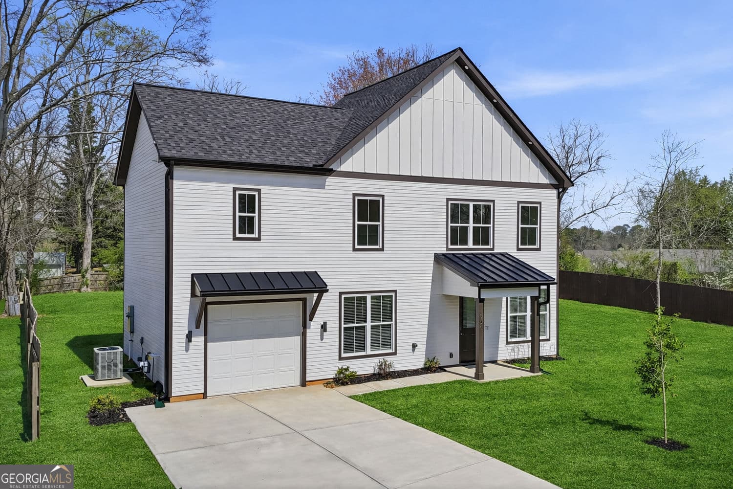 350 Tidwell Circle — photo 1