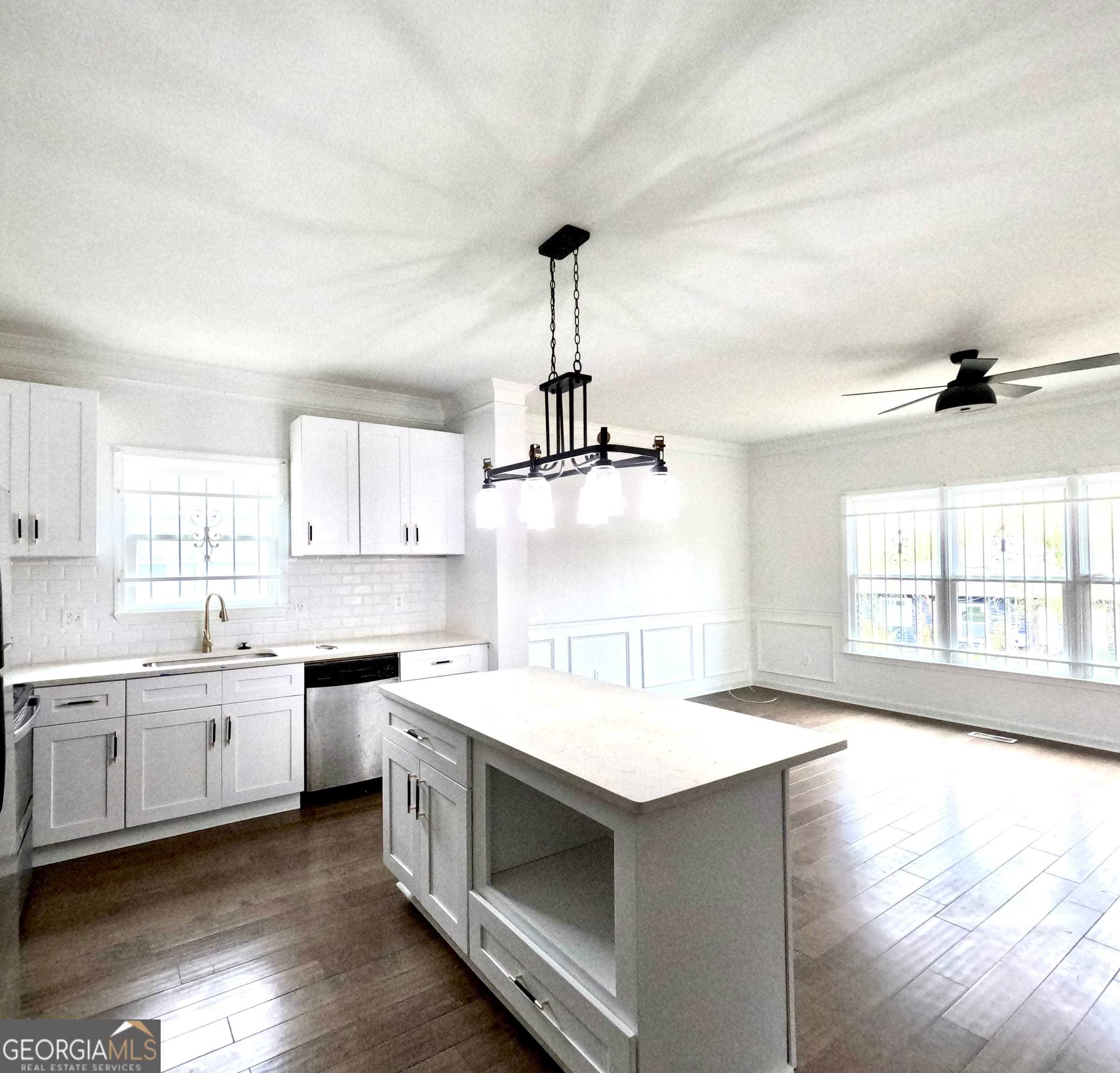 987 Ashby Nw Circle — photo 2