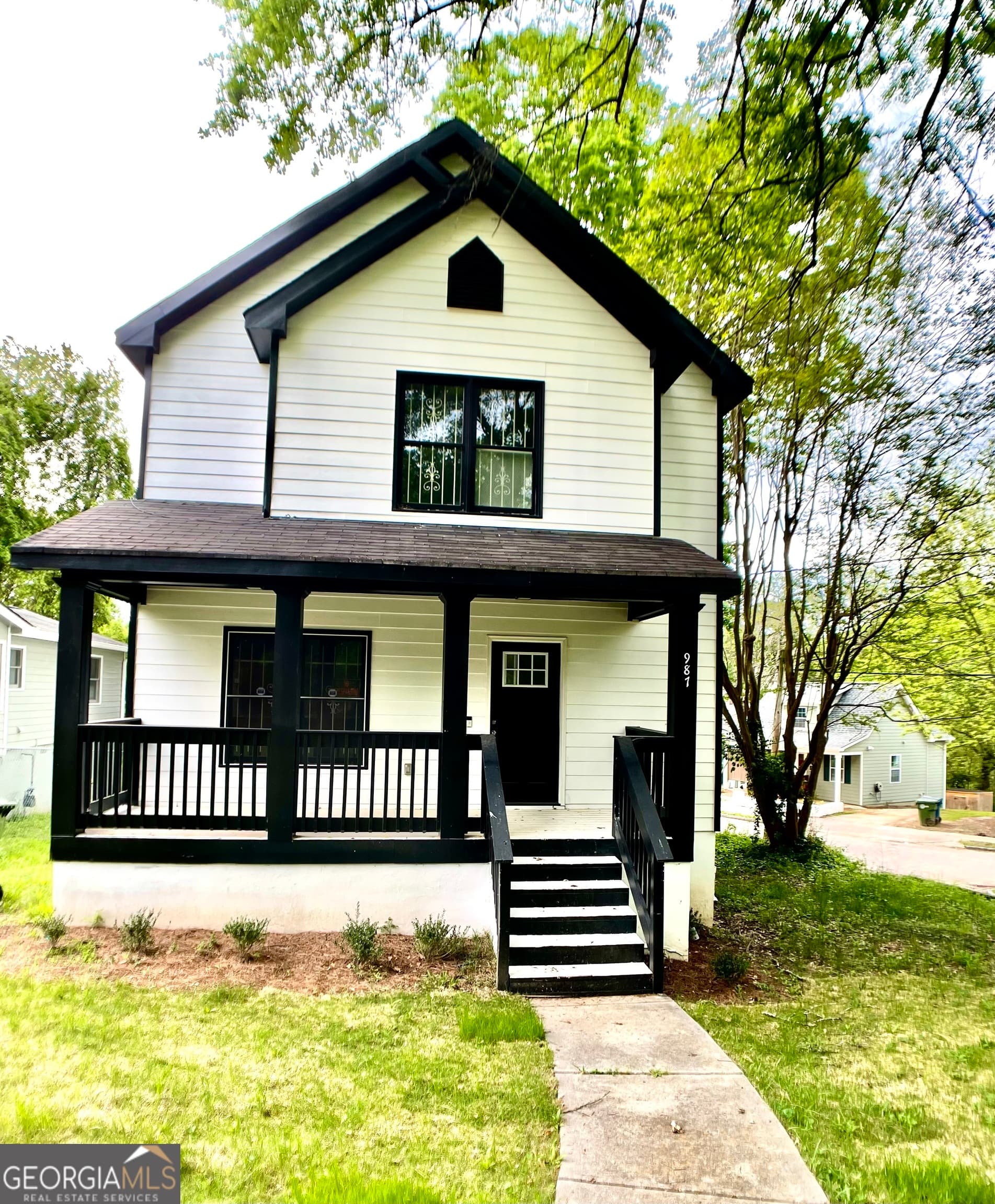 987 Ashby Nw Circle — photo 1