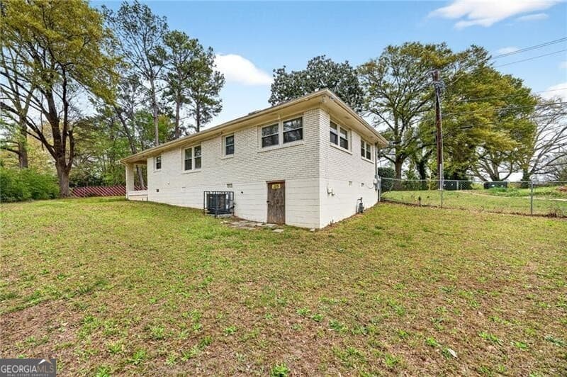 2647 Old Hapeville Sw Rd — photo 22