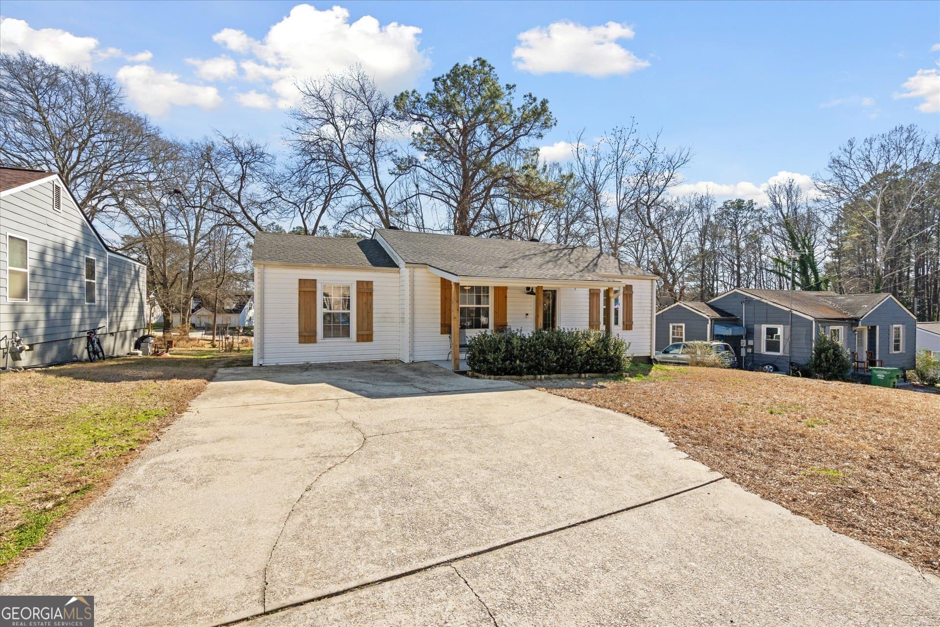 120 Adamson Dr — photo 35