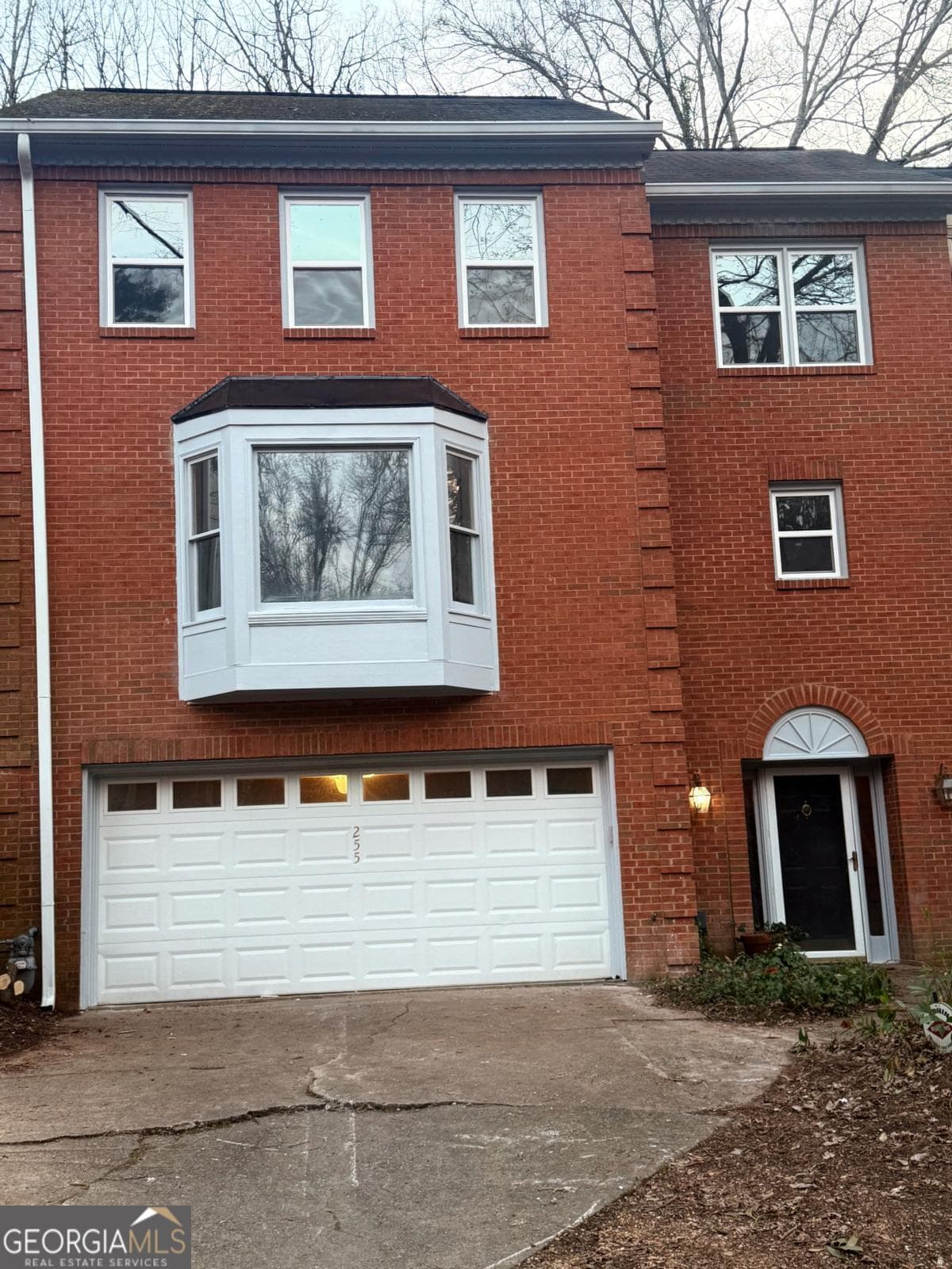 255 Dunwoody Creek Cir Circle — photo 1