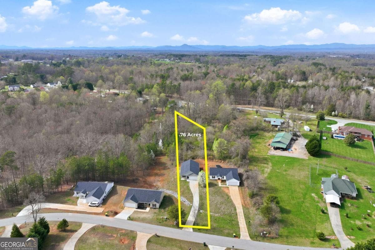 550 Cypress Dr — photo 2