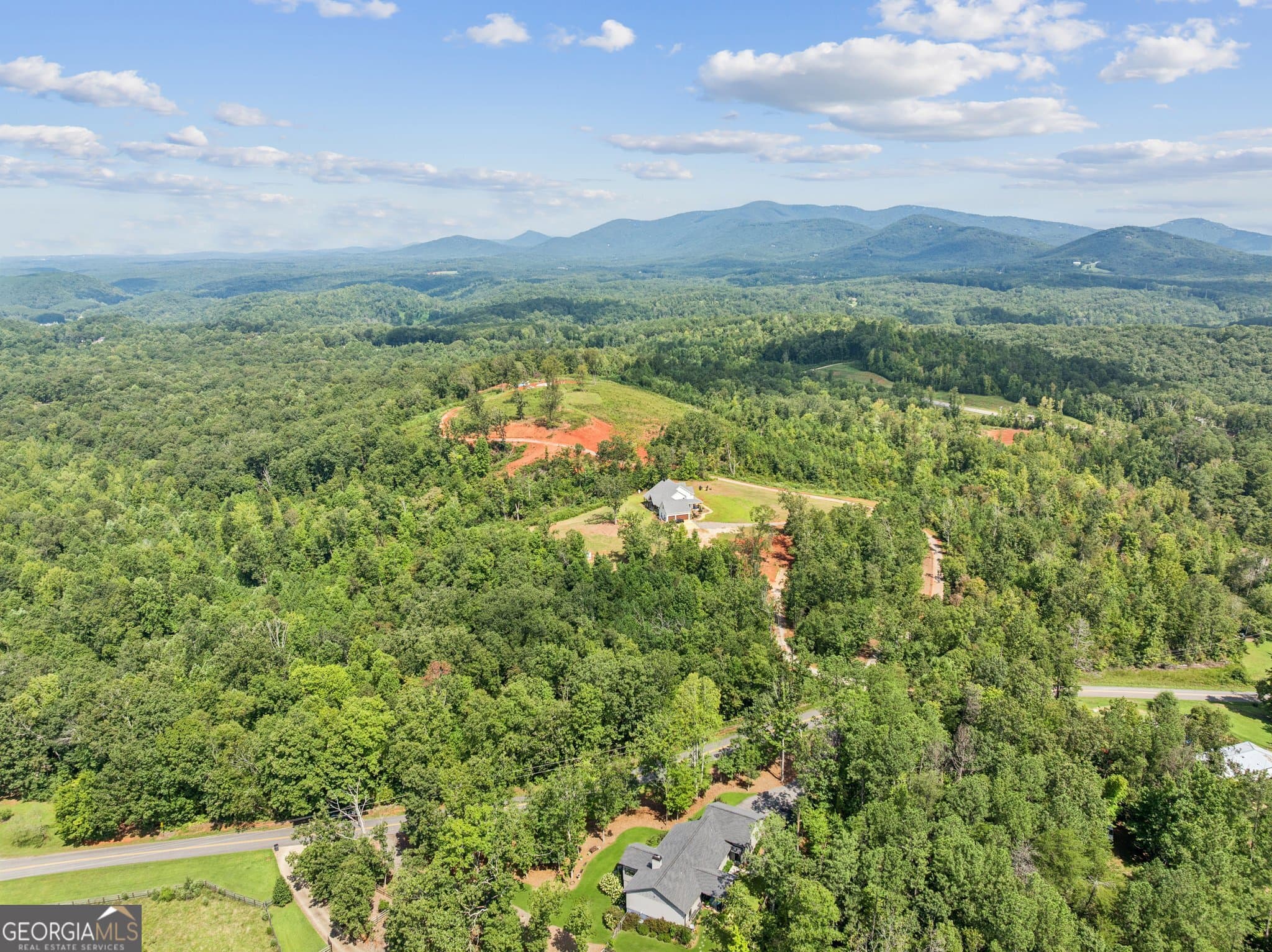 305 Wilkie Rd — photo 37