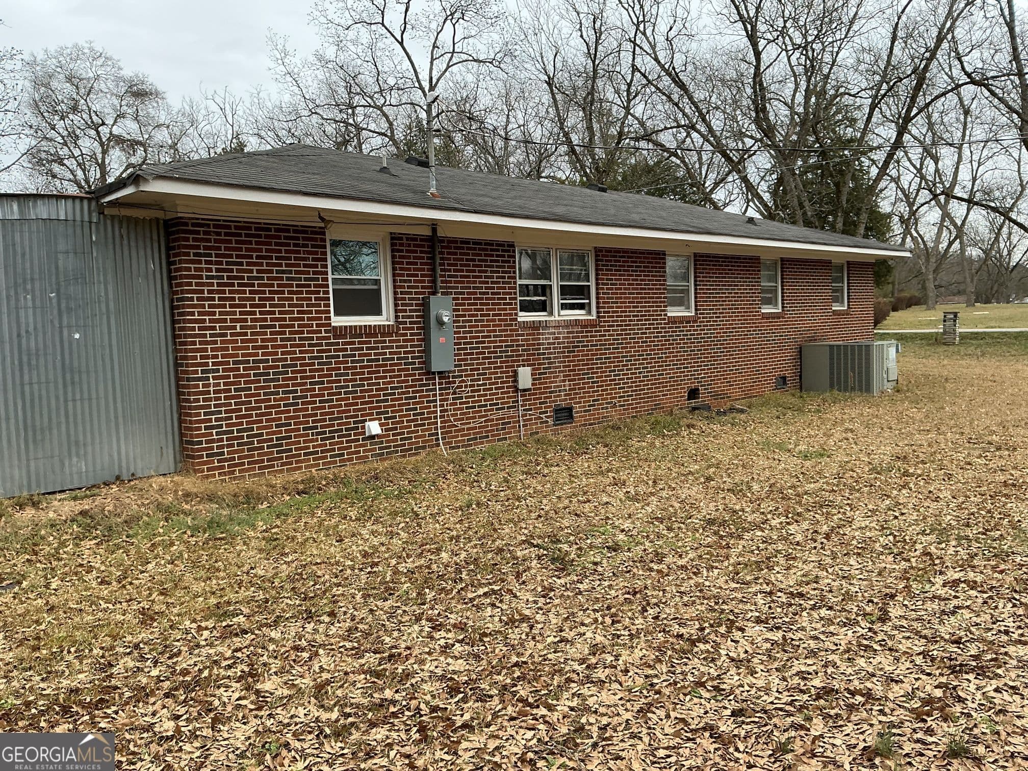 15 Cedar St — photo 2