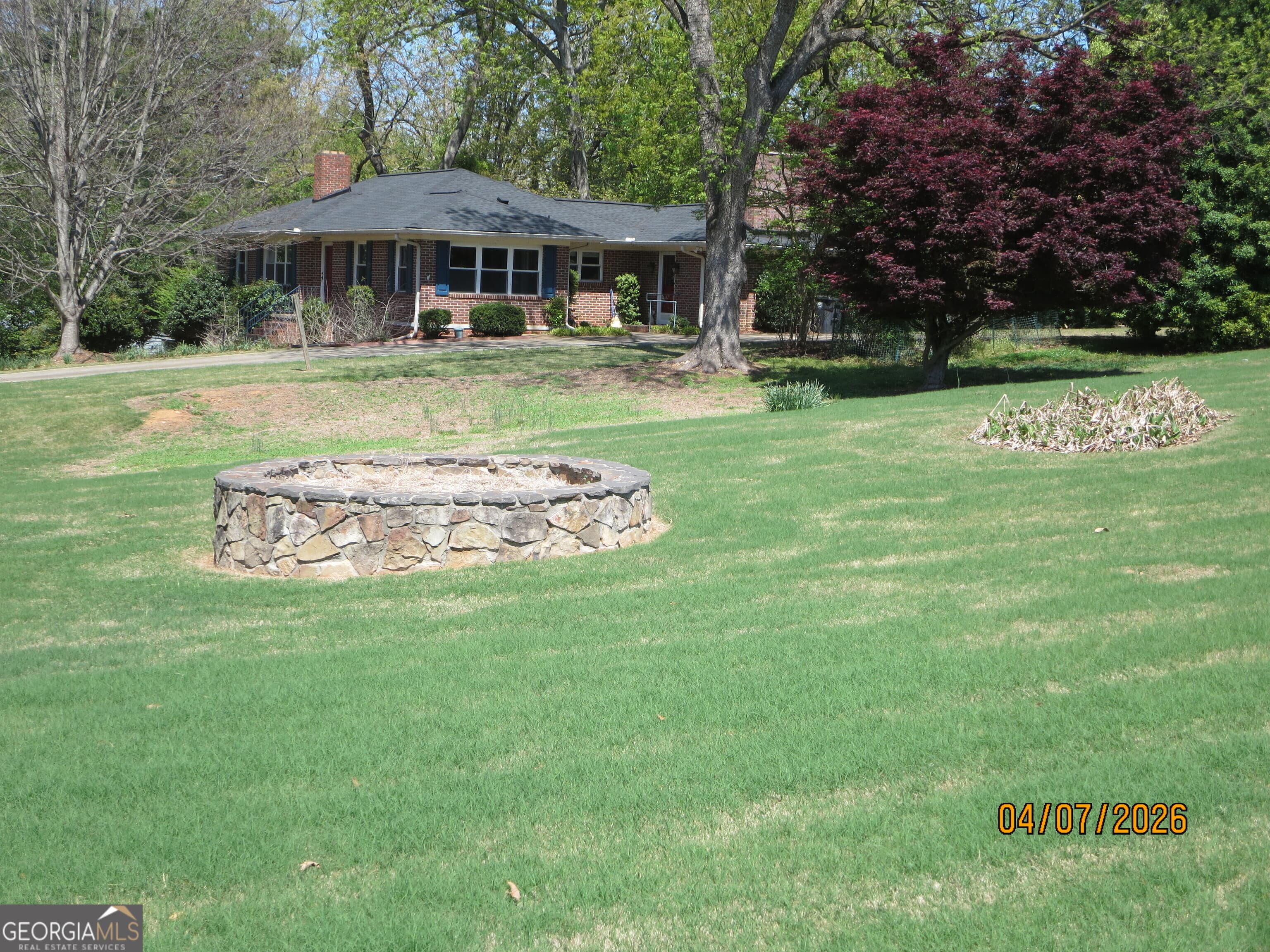 1356 Enota Ne Ave — photo 1