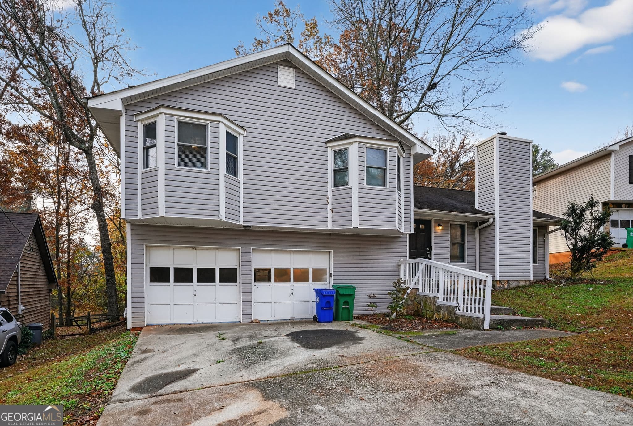 5473 Redwood Dr — photo 2