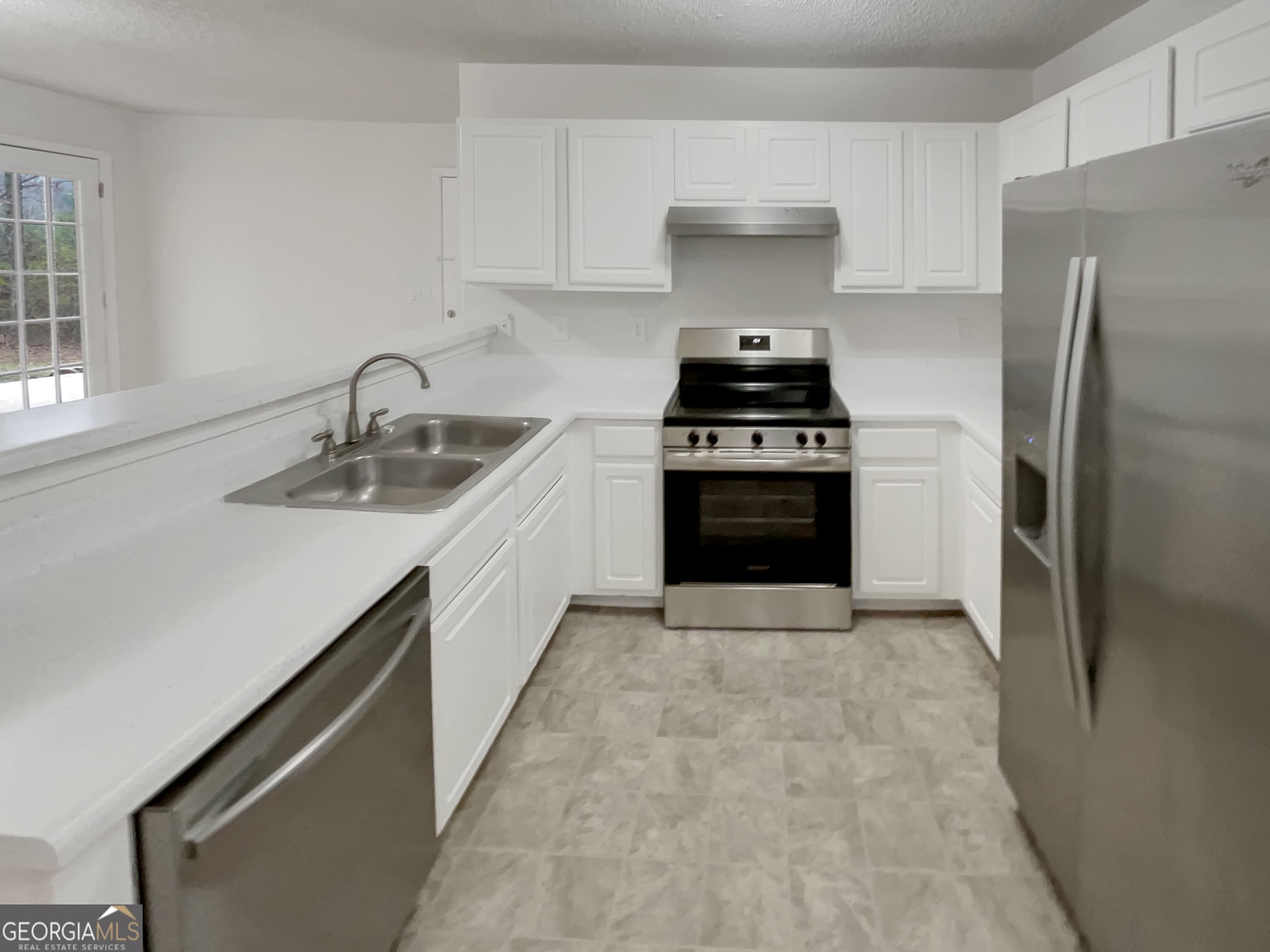 1105 Allen Rd — photo 2